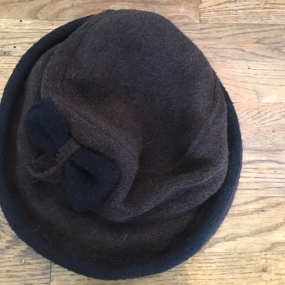 Mandrill Hat - Picture 3 of 3